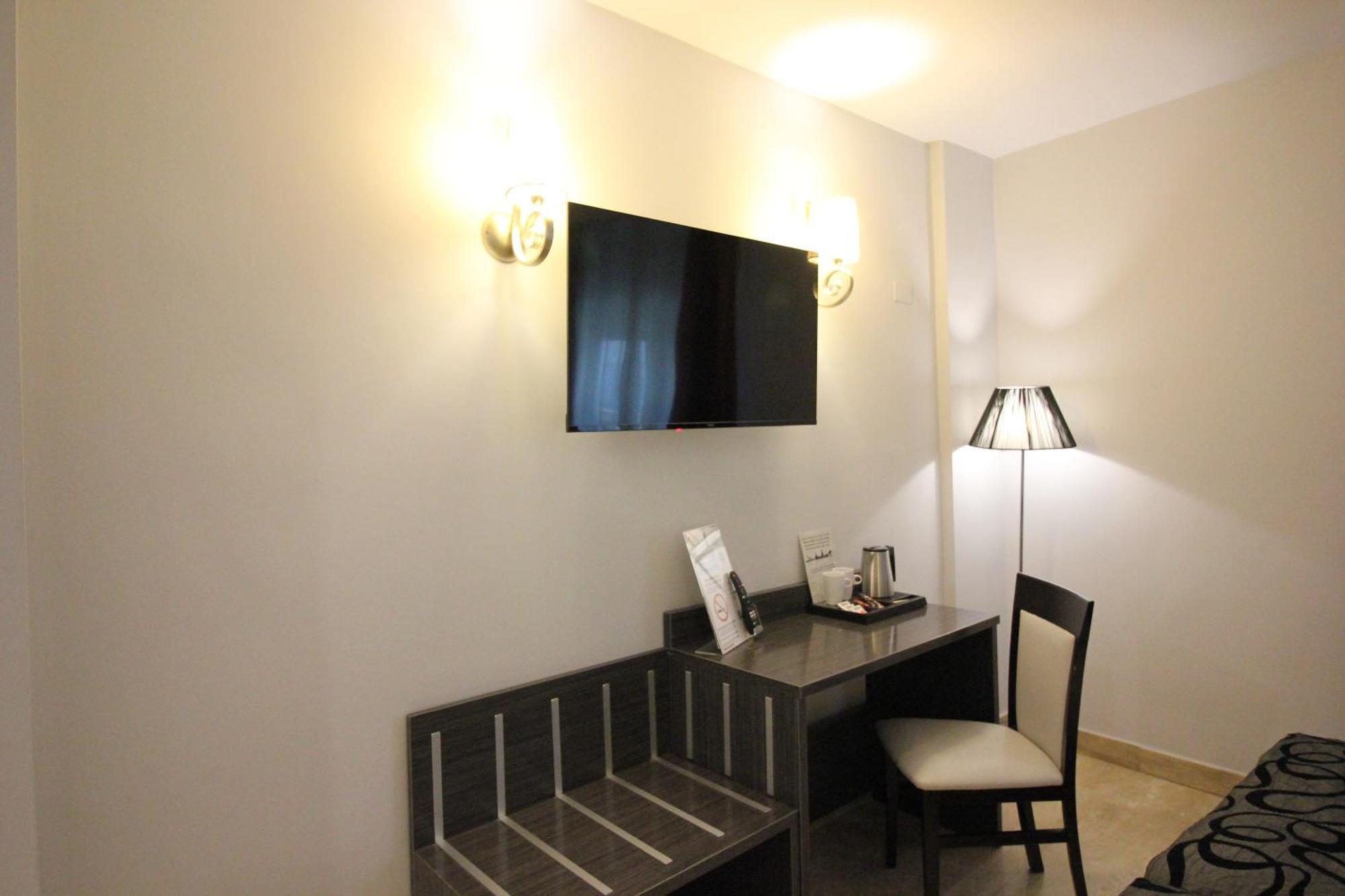 Hotel Venecia Sevilla Dış mekan fotoğraf