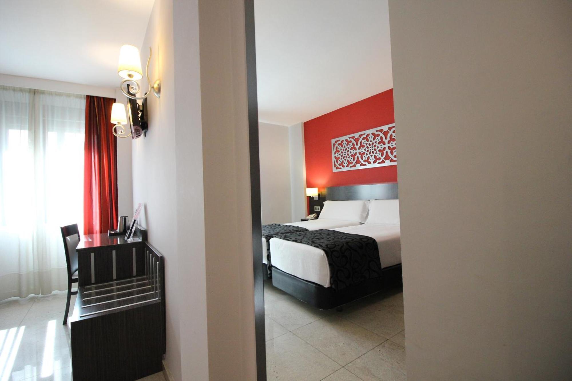 Hotel Venecia Sevilla Dış mekan fotoğraf