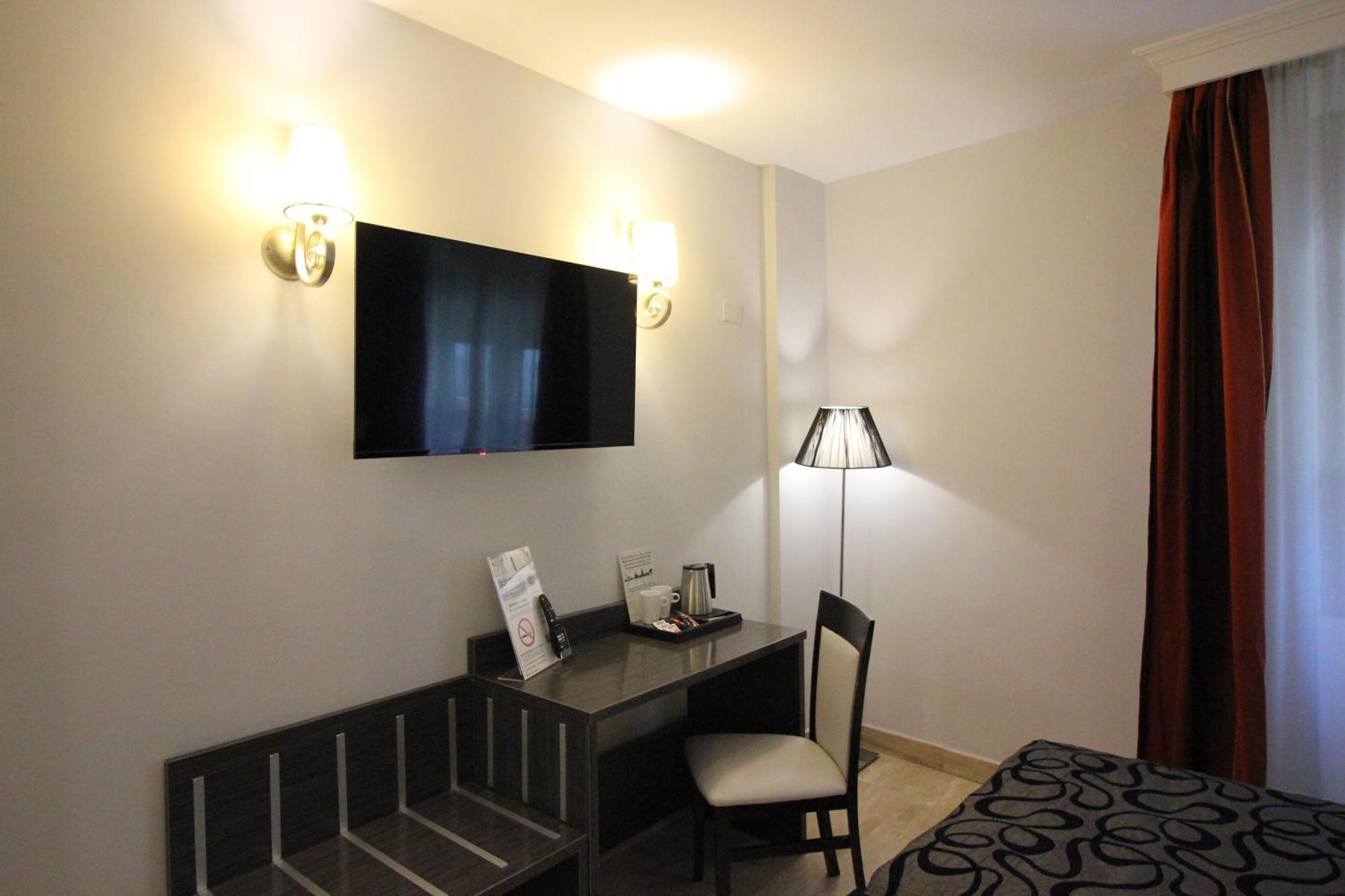 Hotel Venecia Sevilla Dış mekan fotoğraf